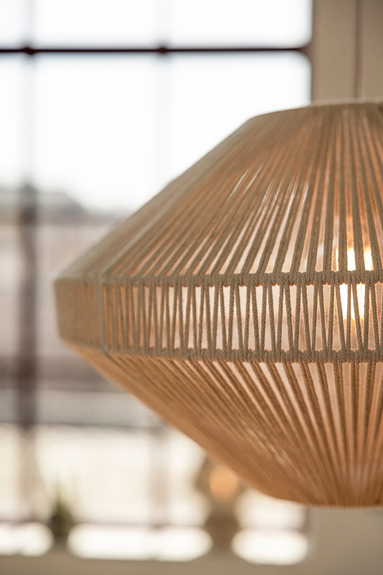 Razzo beige taklampa skandinavisk design | Razzo beige pendant lamp | Razzo beige Pendelleuchte skandinavisches Design