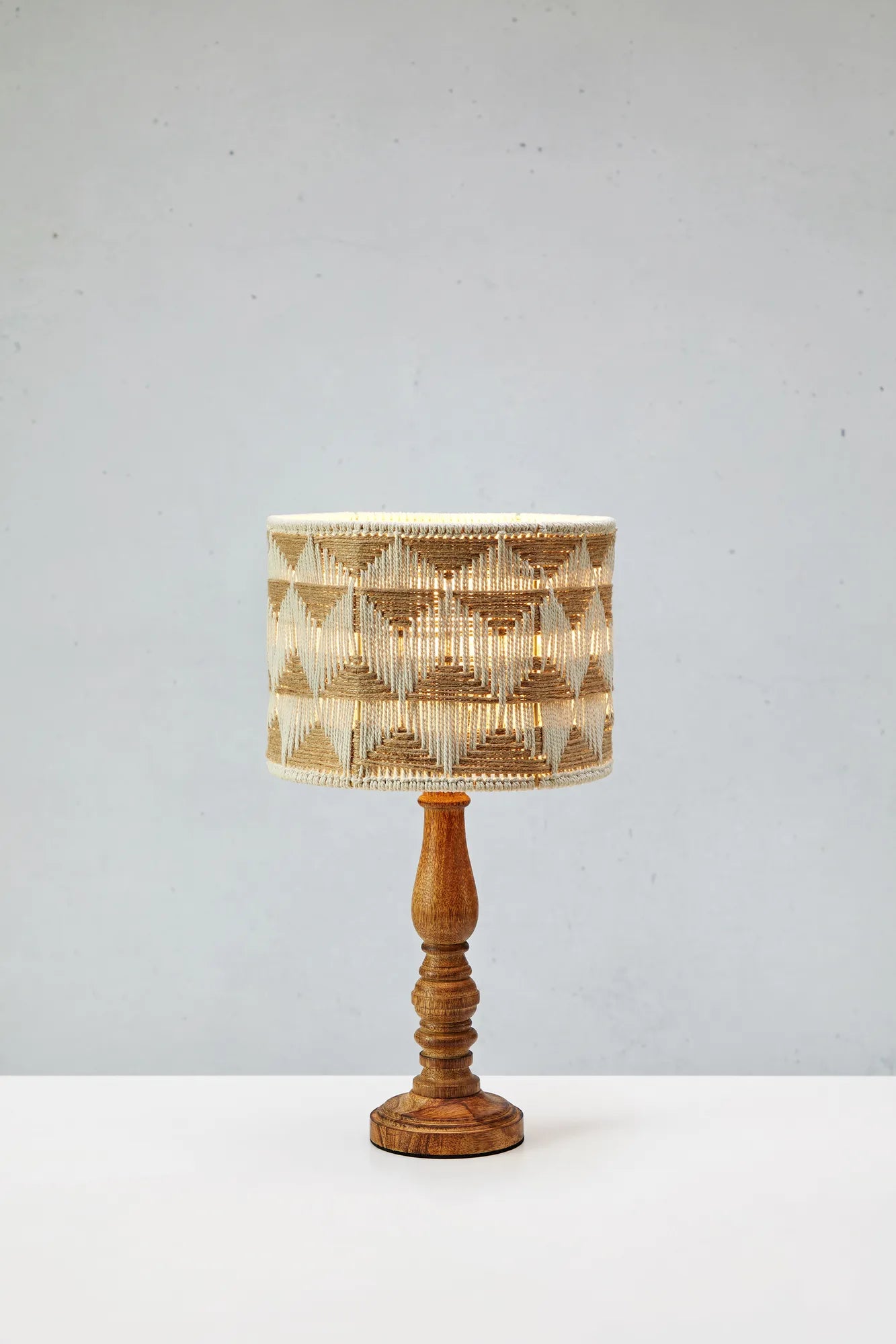 Ano beige bordslampa 45 cm stilren belysning skandinavisk design | Ano beige table lamp Scandinavian design | Ano beige