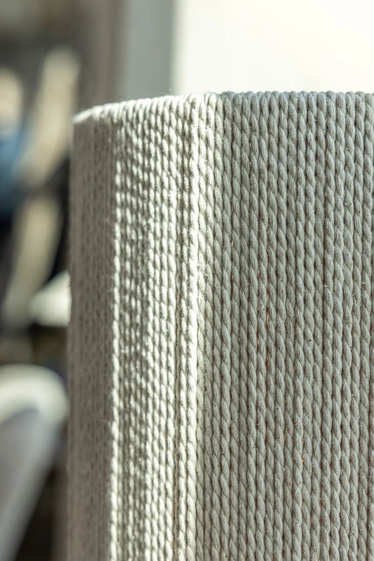 Viela beige bordslampa stilren belysning | Viela beige table lamp | Viela beige Tischlampe minimalistische Beleuchtung