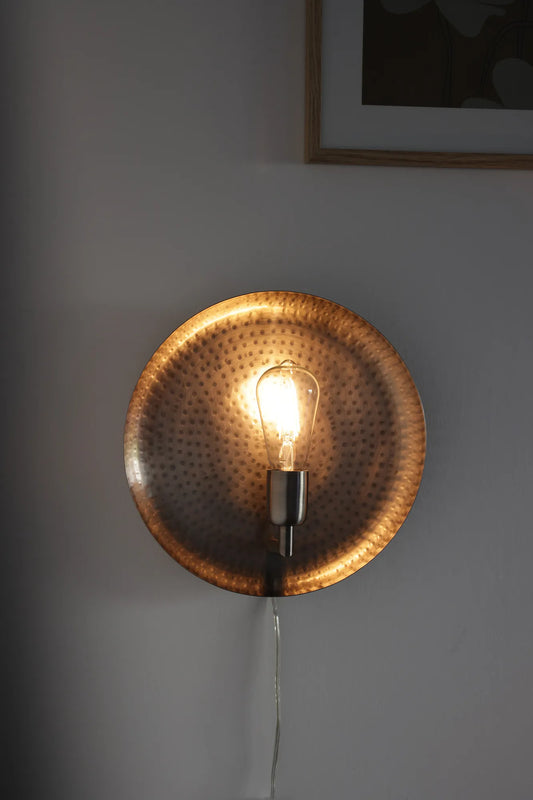 Dolium silver vägglampa skandinavisk design stilren belysning | Dolium silver wall lamp minimalist lighting | Dolium Silber