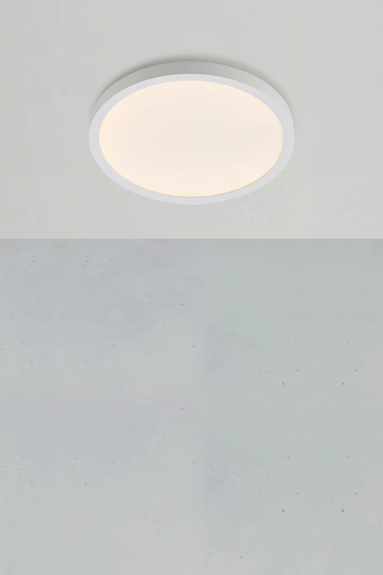 Punto vit plafond 30 cm stilren belysning | Punto white flush mount | Punto weiß Deckenleuchte minimalistische Beleuchtung