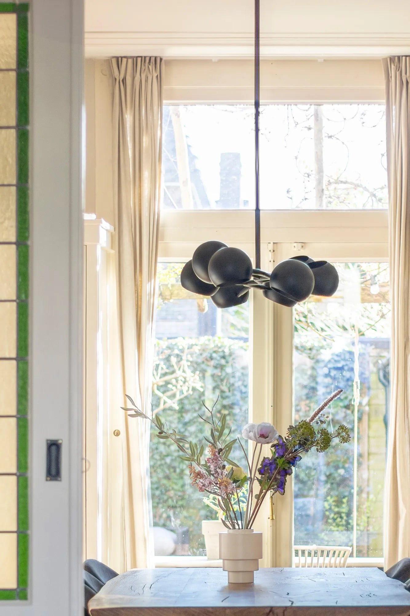 Edgar svart taklampa skandinavisk design | Edgar black pendant lamp | Edgar schwarz Pendelleuchte skandinavisches Design