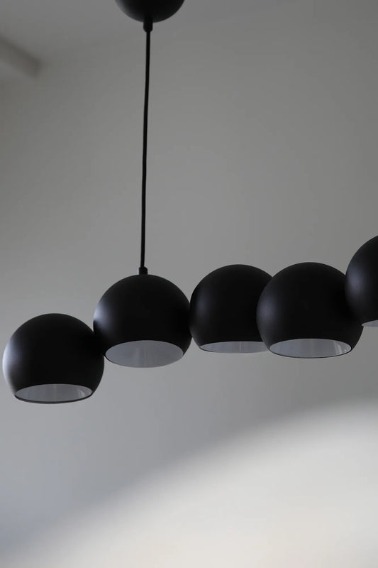 Cupolo svart taklampa stilren belysning | Cupolo black pendant | Cupolo schwarz Pendelleuchte minimalistische Beleuchtung