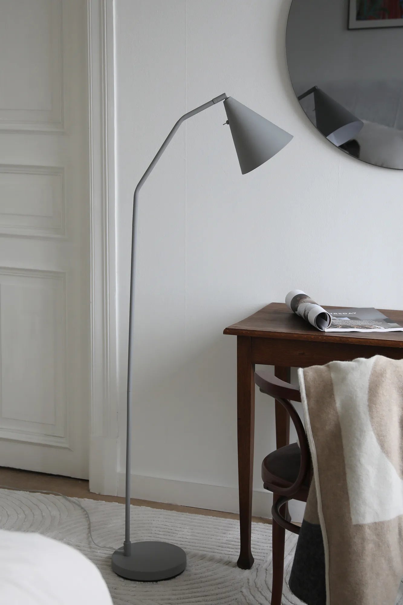 Funil grå golvlampa belysning | Funil grey floor lamp | Funil grau Stehlampe