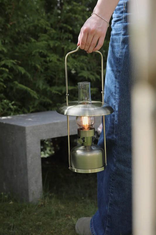 Fanos mässing lampa stilren belysning | Fanos brass lamp minimalist | Fanos Messing Lampe minimalistische Beleuchtung