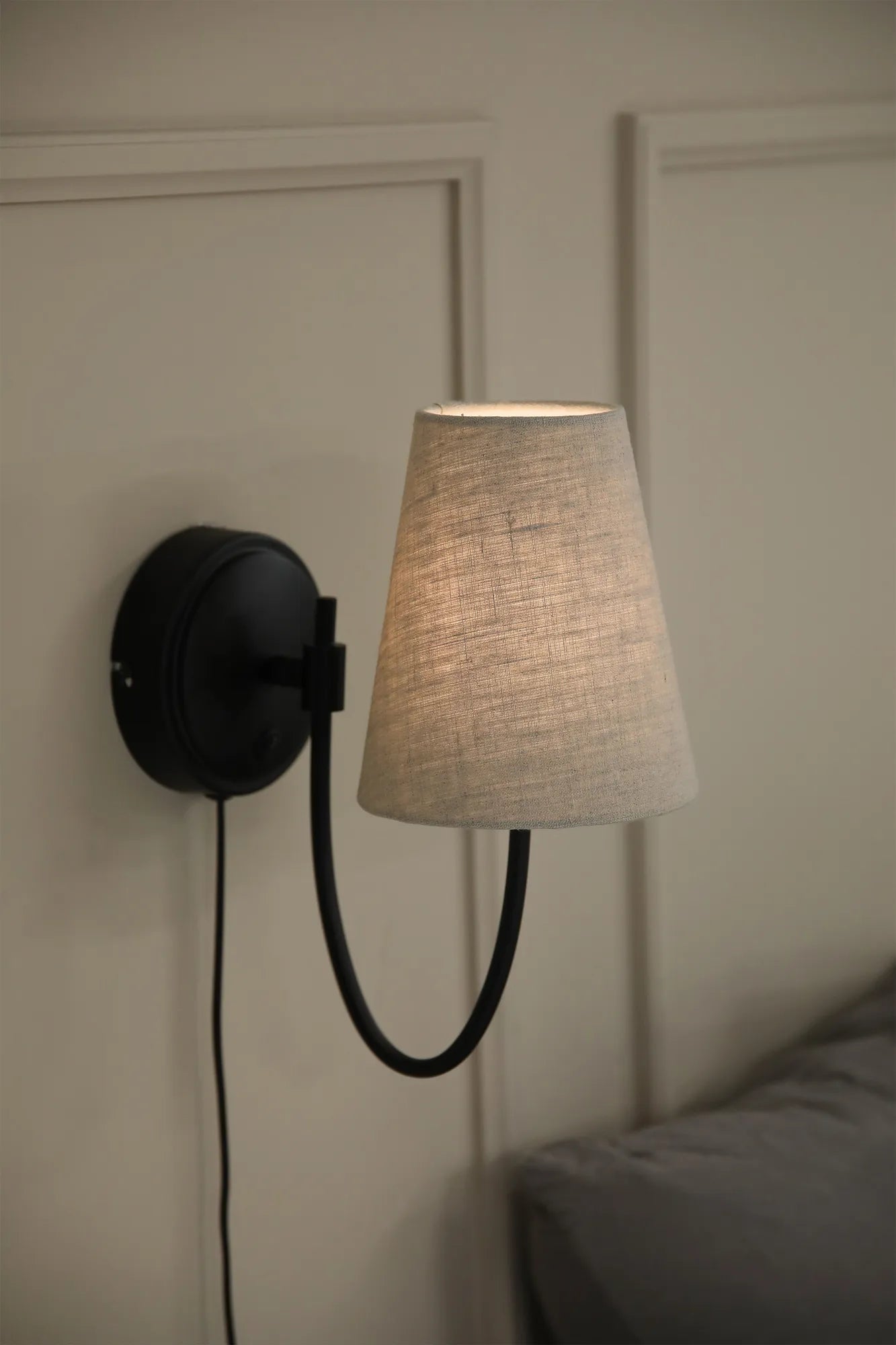 Amar svart vägglampa belysning | Amar black wall lamp | Amar schwarz Wandleuchte