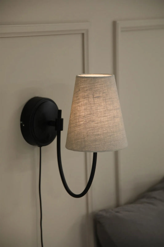 Amar svart vägglampa belysning | Amar black wall lamp | Amar schwarz Wandleuchte