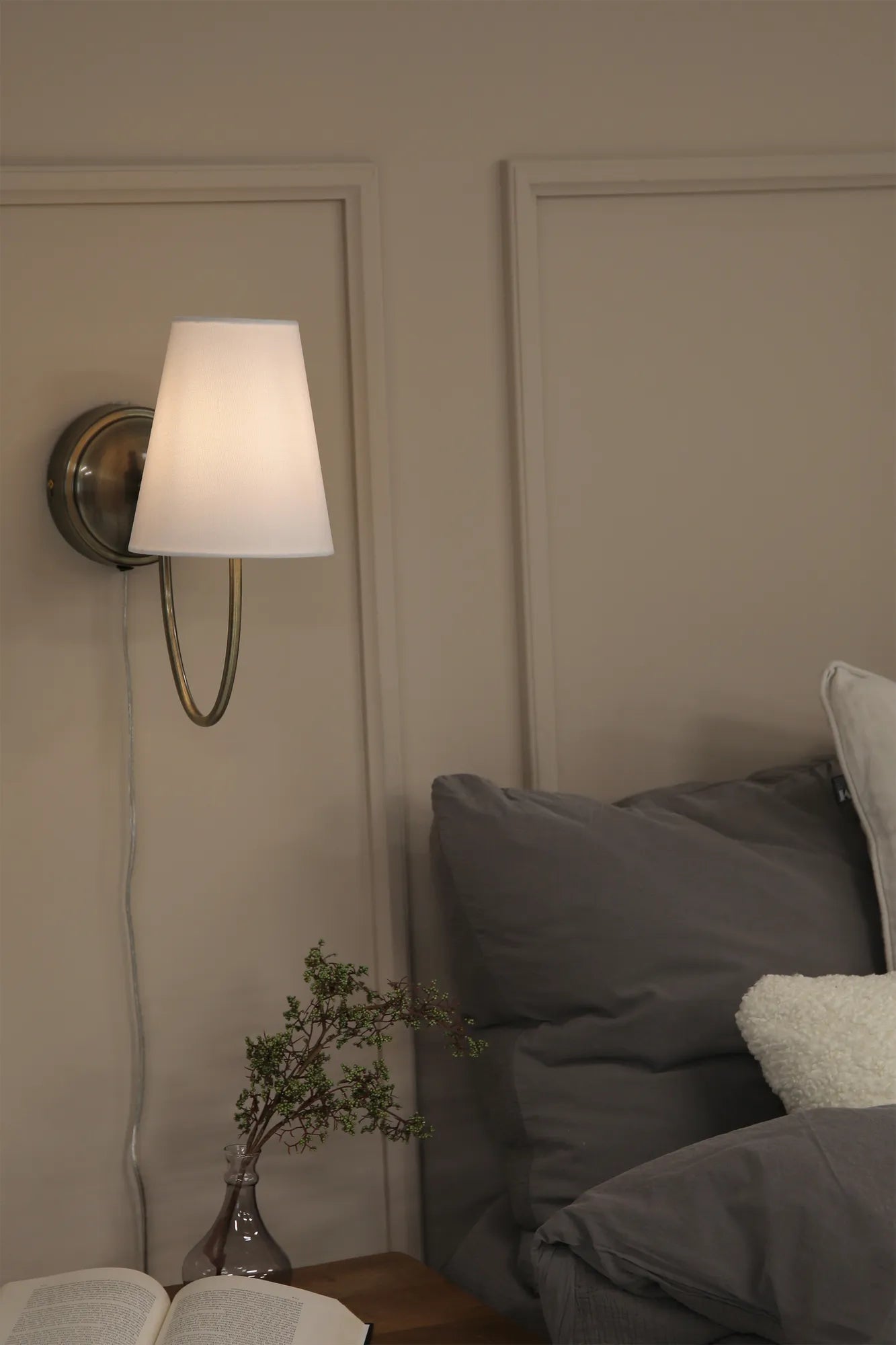 Amar mässing vägglampa belysning | Amar brass wall lamp | Amar Messing Wandleuchte