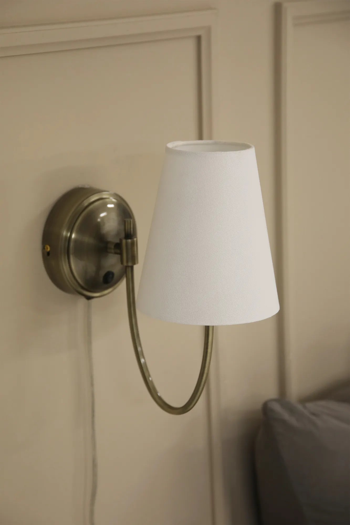 Amar mässing vägglampa skandinavisk design | Amar brass wall lamp | Amar Messing Wandleuchte skandinavisches Design