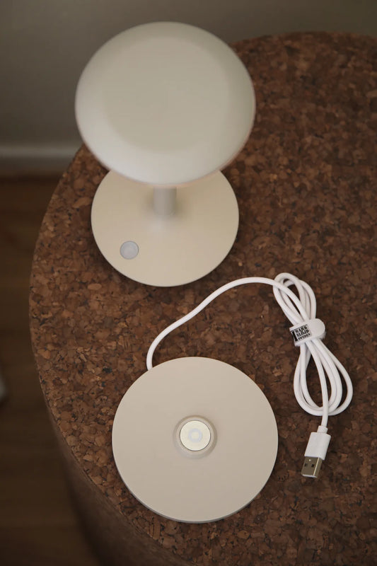 Petit lampa svensk design | Petit lamp Swedish design | Petit Lampe schwedisches Design