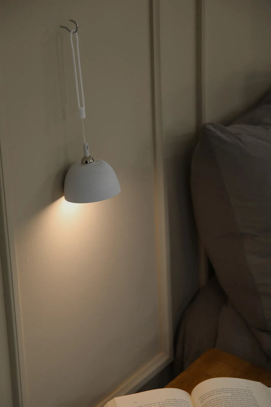 Diverse vit bordslampa stilren belysning | Diverse white table lamp | Diverse weiß Tischlampe minimalistische Beleuchtung