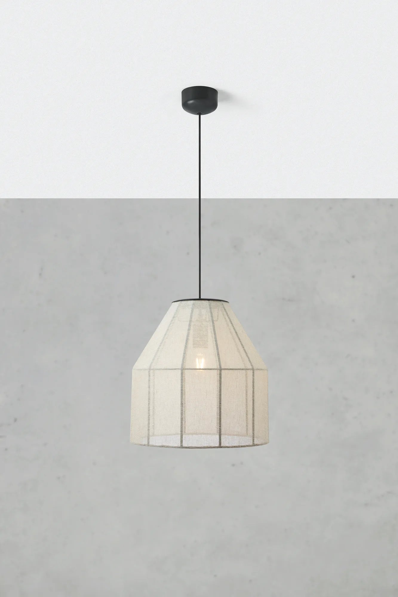Aiko beige taklampa stilren belysning skandinavisk design | Aiko beige pendant lamp Scandinavian design | Aiko beige
