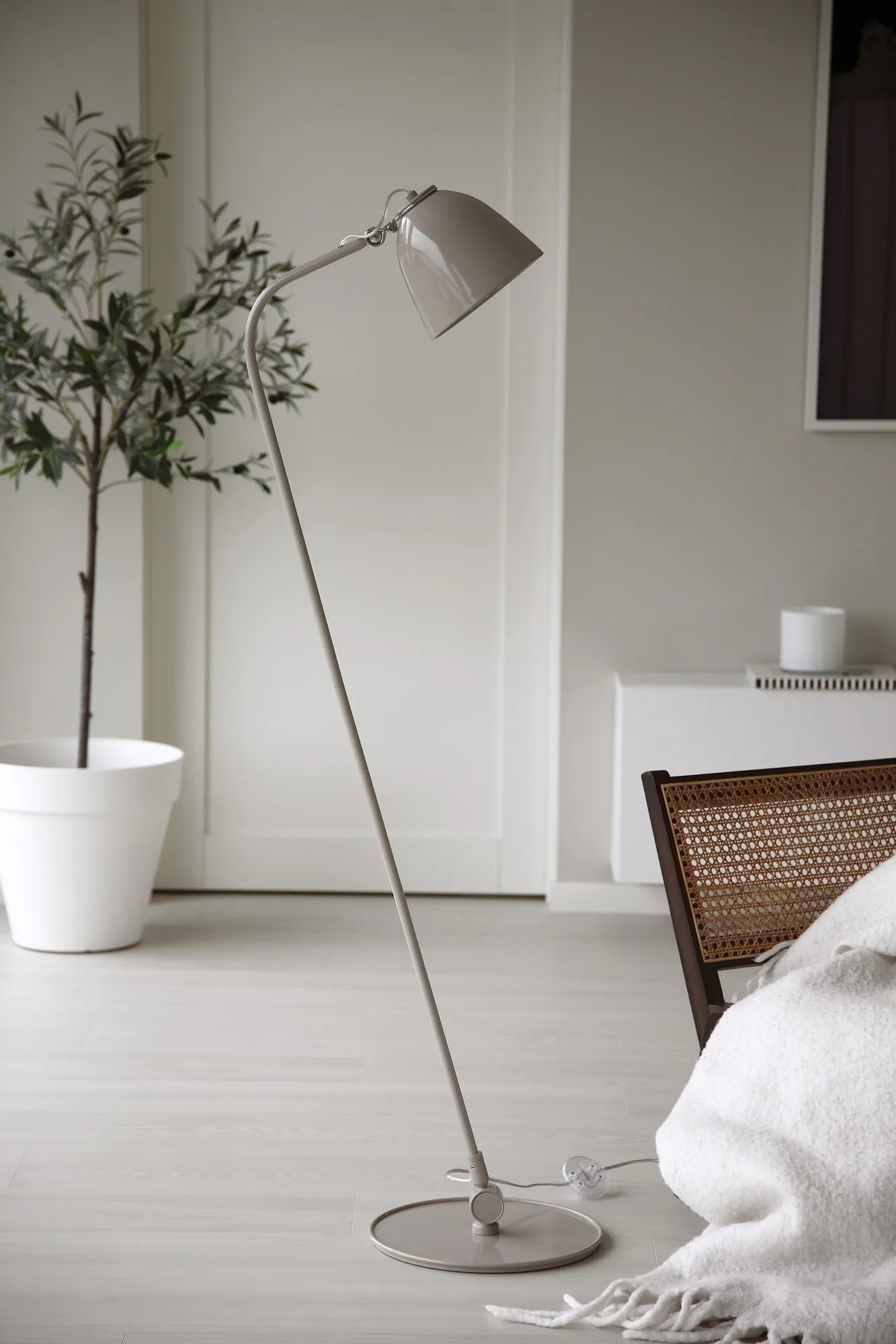 Tilt golvlampa belysning | Tilt floor lamp | Tilt Stehlampe