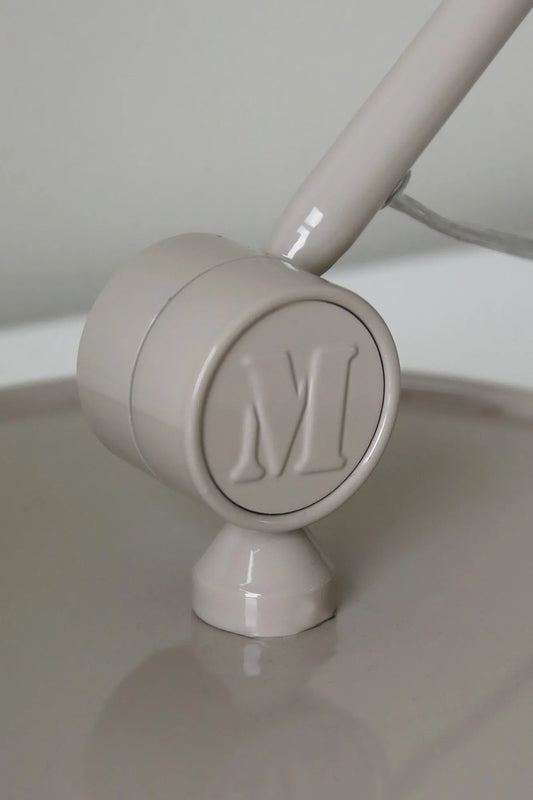 Tilt golvlampa svensk design | Tilt floor lamp Swedish design | Tilt Stehlampe schwedisches Design