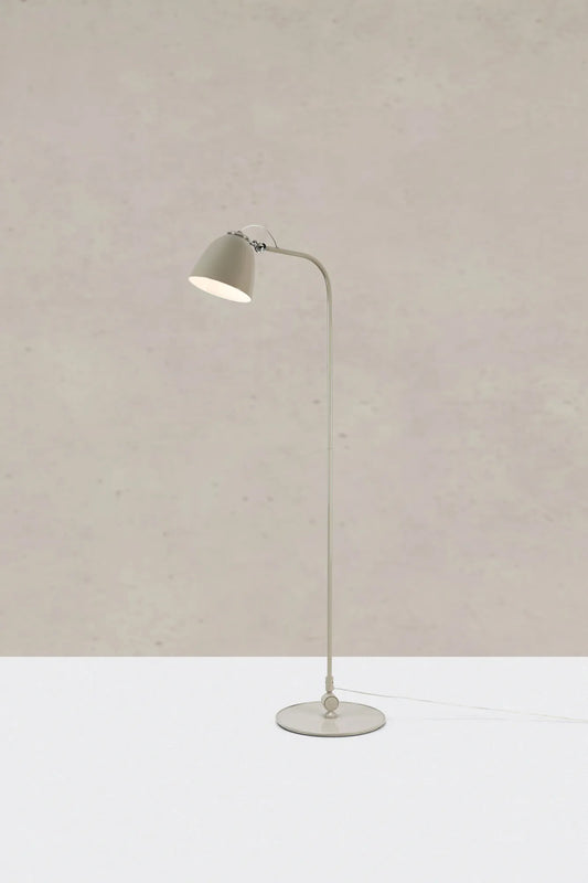 Tilt golvlampa stilren belysning skandinavisk design | Tilt floor lamp minimalist lighting Scandinavian design | Tilt