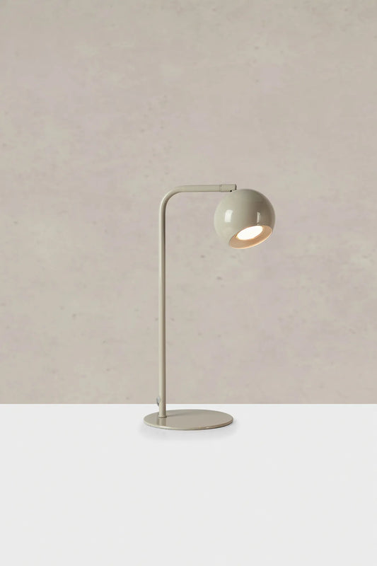 Pop grå bordslampa stilren belysning | Pop grey table lamp minimalist | Pop grau Tischlampe minimalistische Beleuchtung