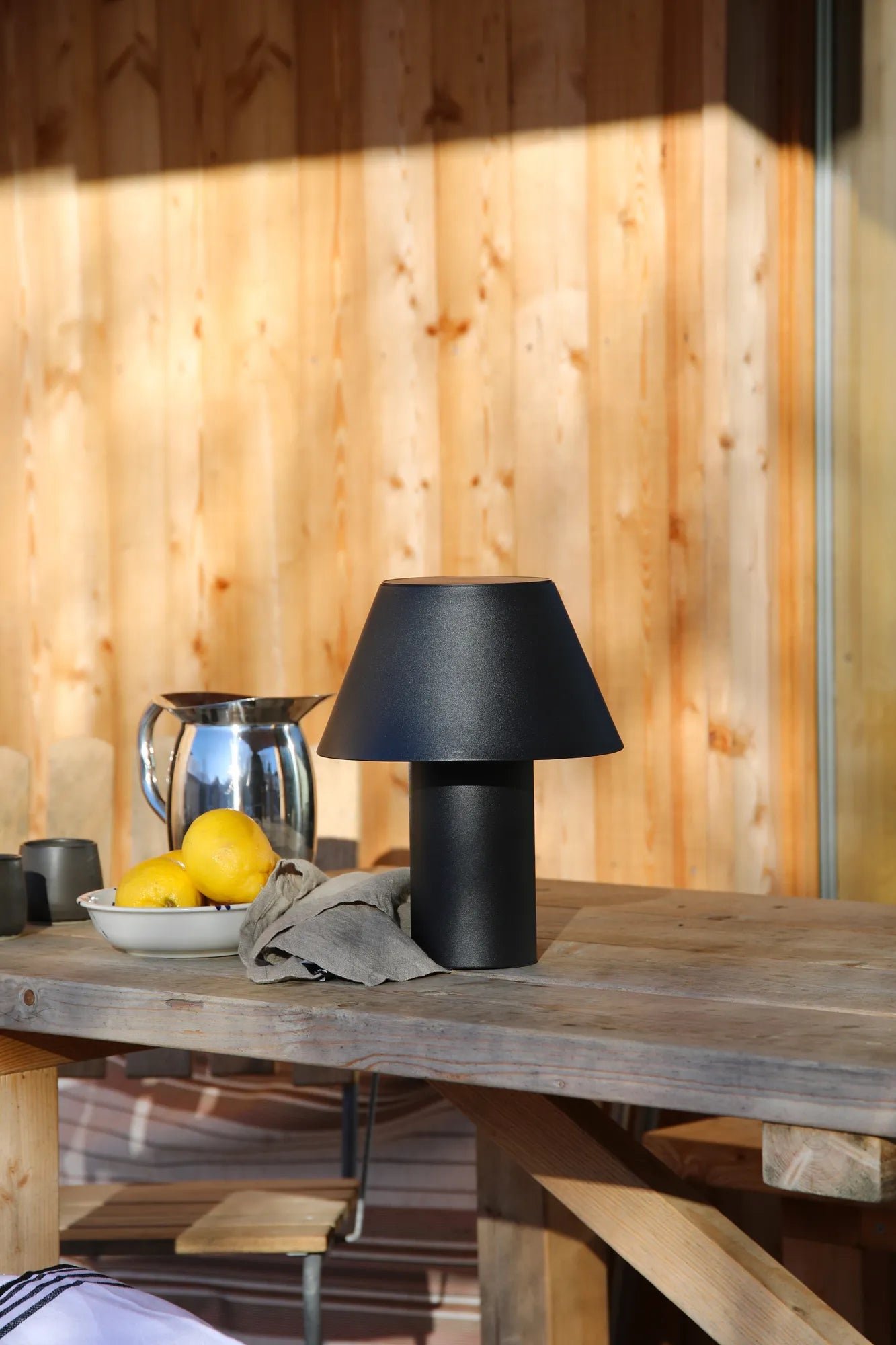 Vivo Bordslampa Solcell Svart