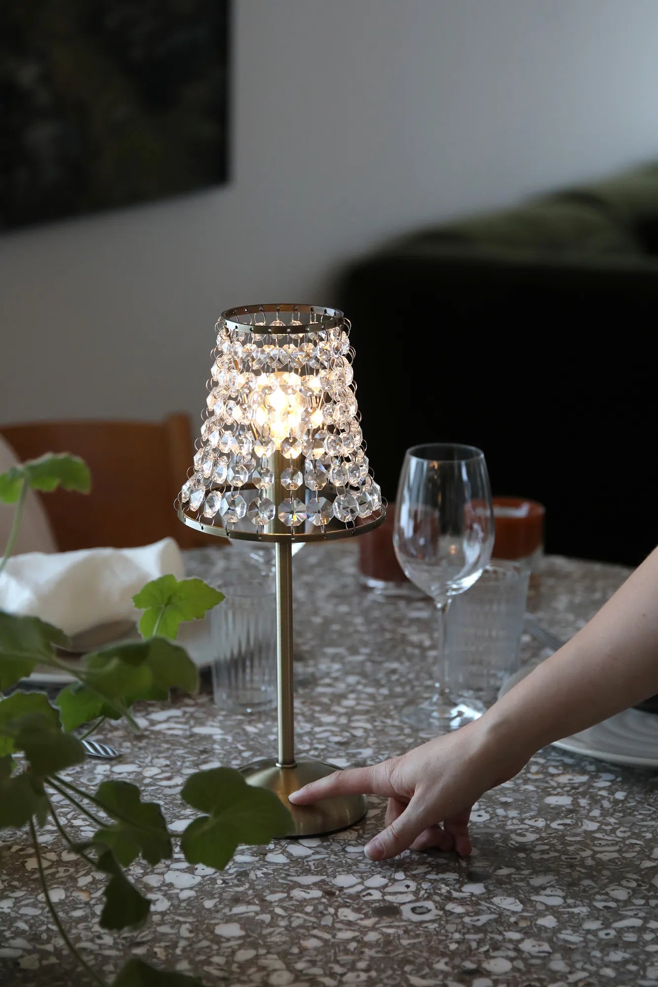 Liora Wiederaufladbare Tischleuchte Messing