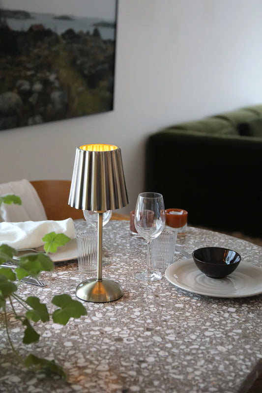 Celia Uppladdningsbar Bordslampa Mässing