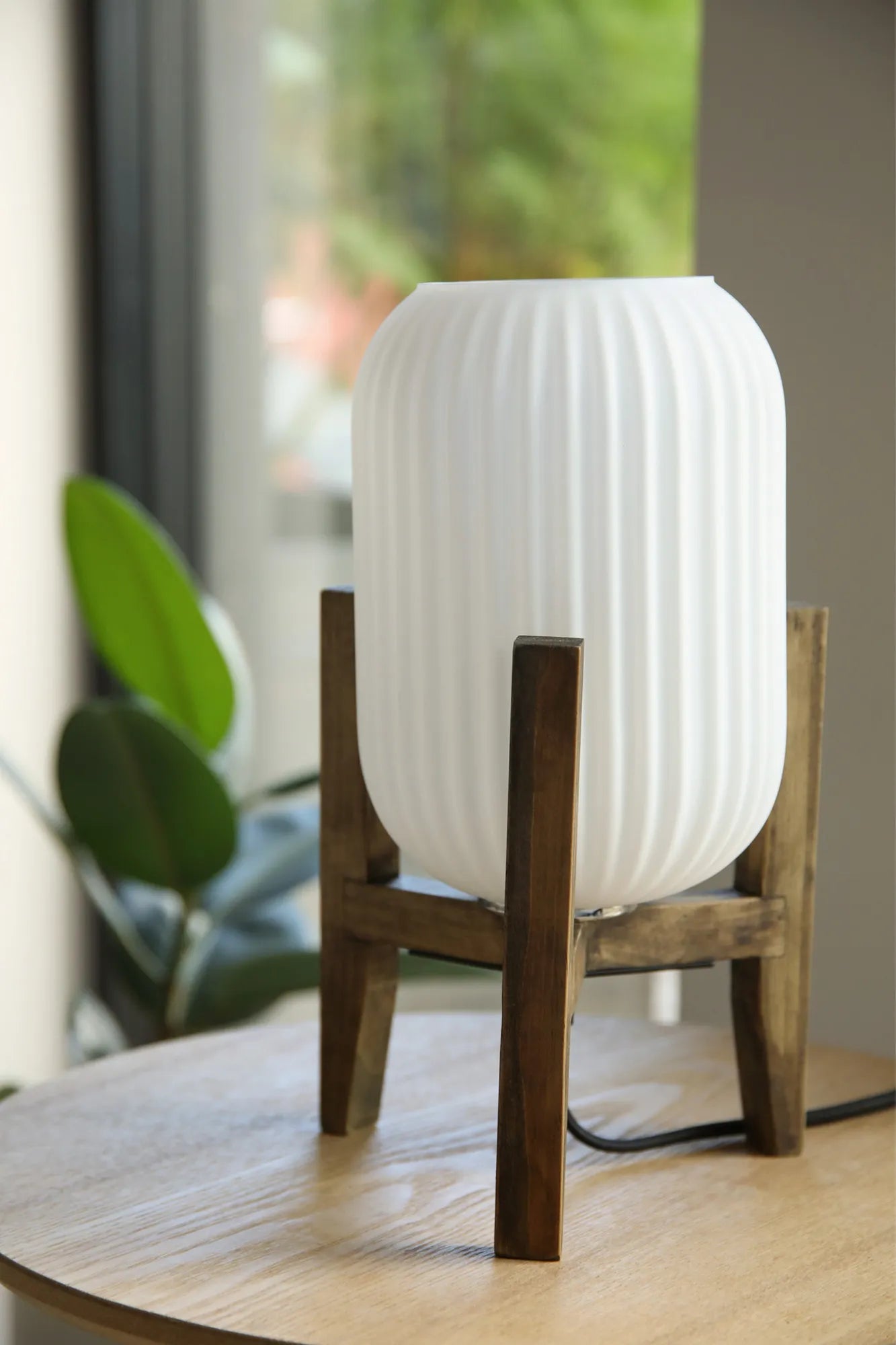 Aura Tischlampe Weiß