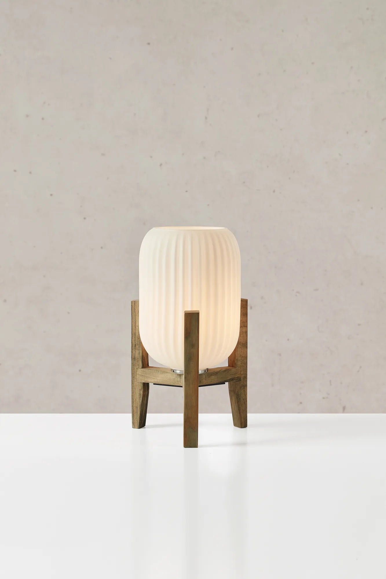 Aura Tischlampe Weiß