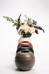 Omfamna grå vas 14 cm skandinavisk design | Omfamna grey vase Scandinavian design | Omfamna grau Vase skandinavisches Design