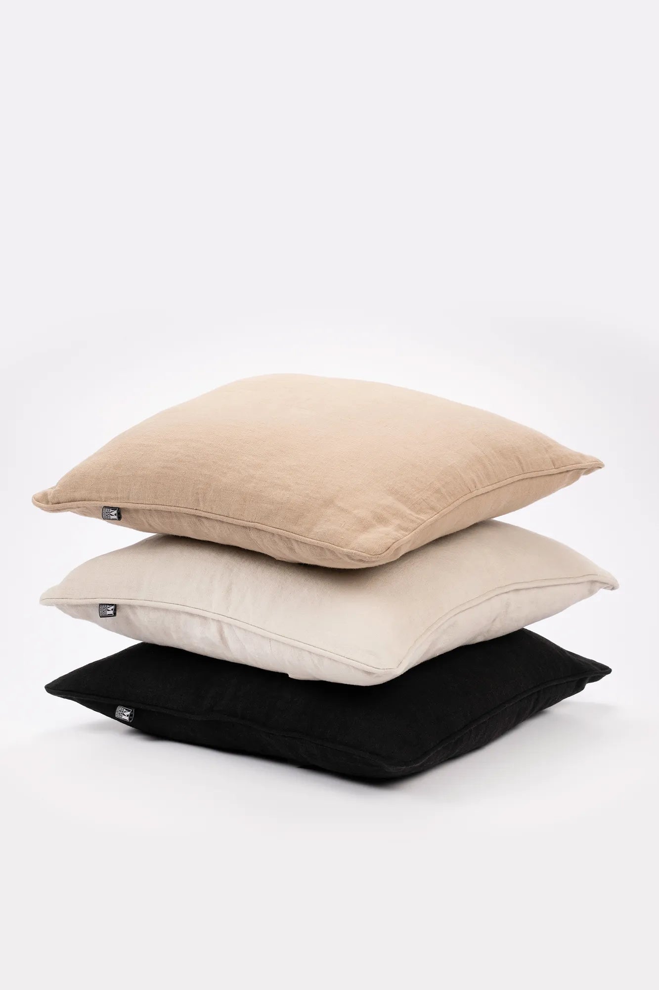 Blenda beige kudde 50 cm skandinavisk design | Blenda beige cushion Scandinavian | Blenda beige Kissen skandinavisches Design