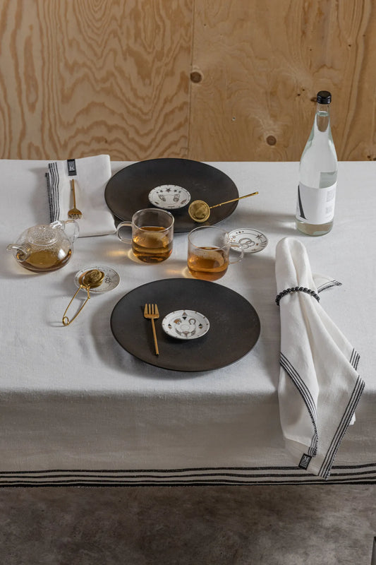 Stenhild vit bordslampa 300 cm stilren belysning | Stenhild white | Stenhild weiß Tischlampe minimalistische Beleuchtung