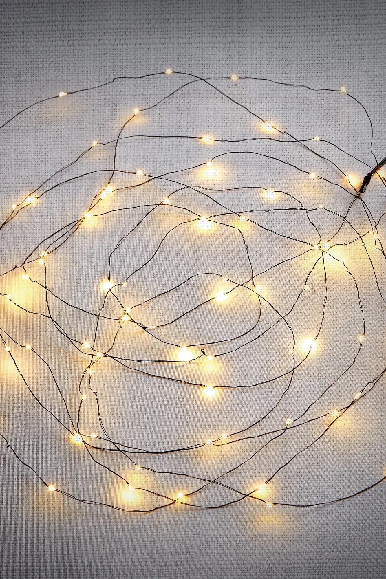 Fenix ljusslinga stilren belysning | Fenix outdoor string lights | Fenix Lichterkette für draußen minimalistische Beleuchtung