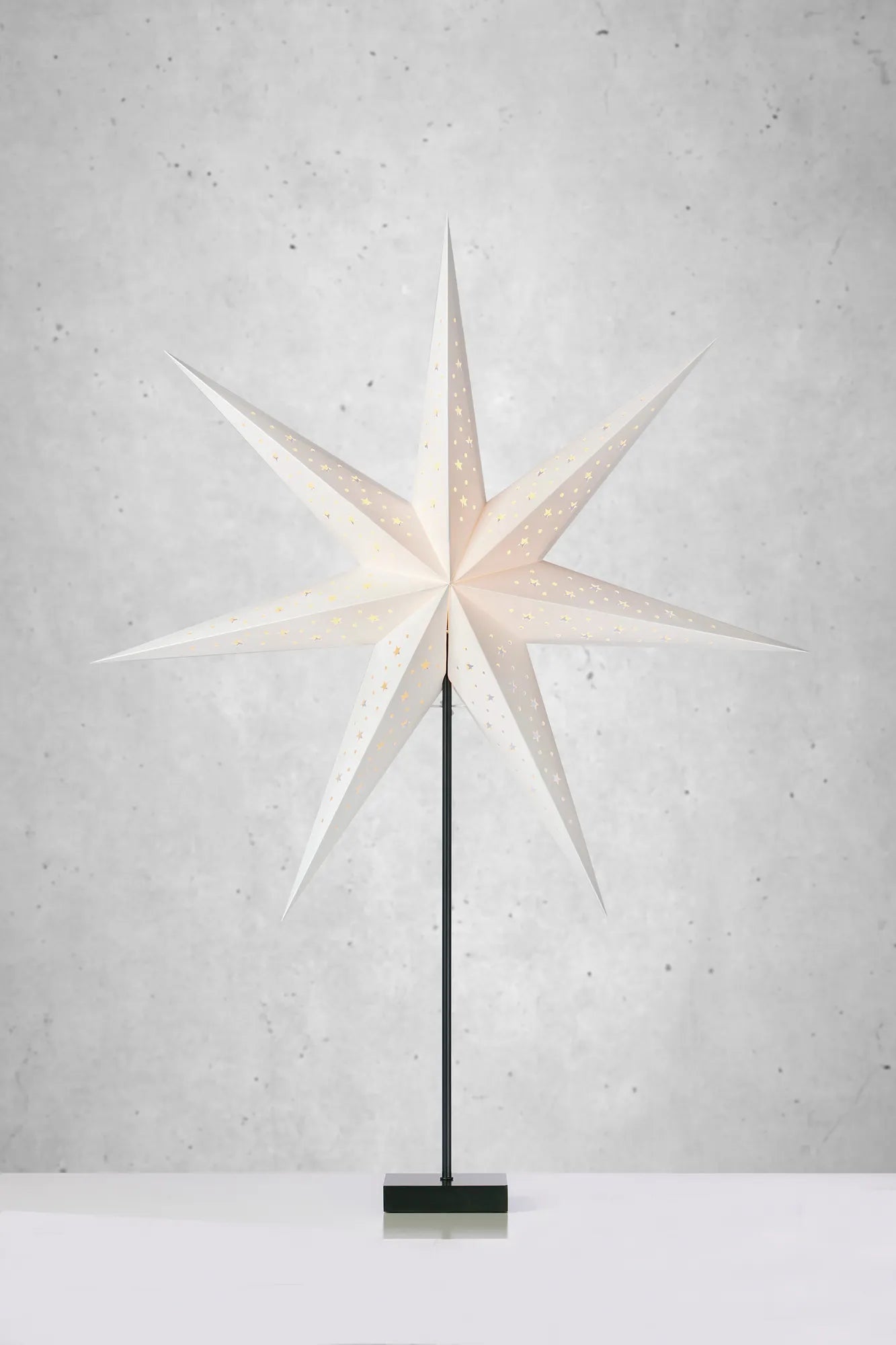 Solvalla vit julstjärna julbelysning stilren belysning | Solvalla white Christmas star | Solvalla minimalistische Beleuchtung