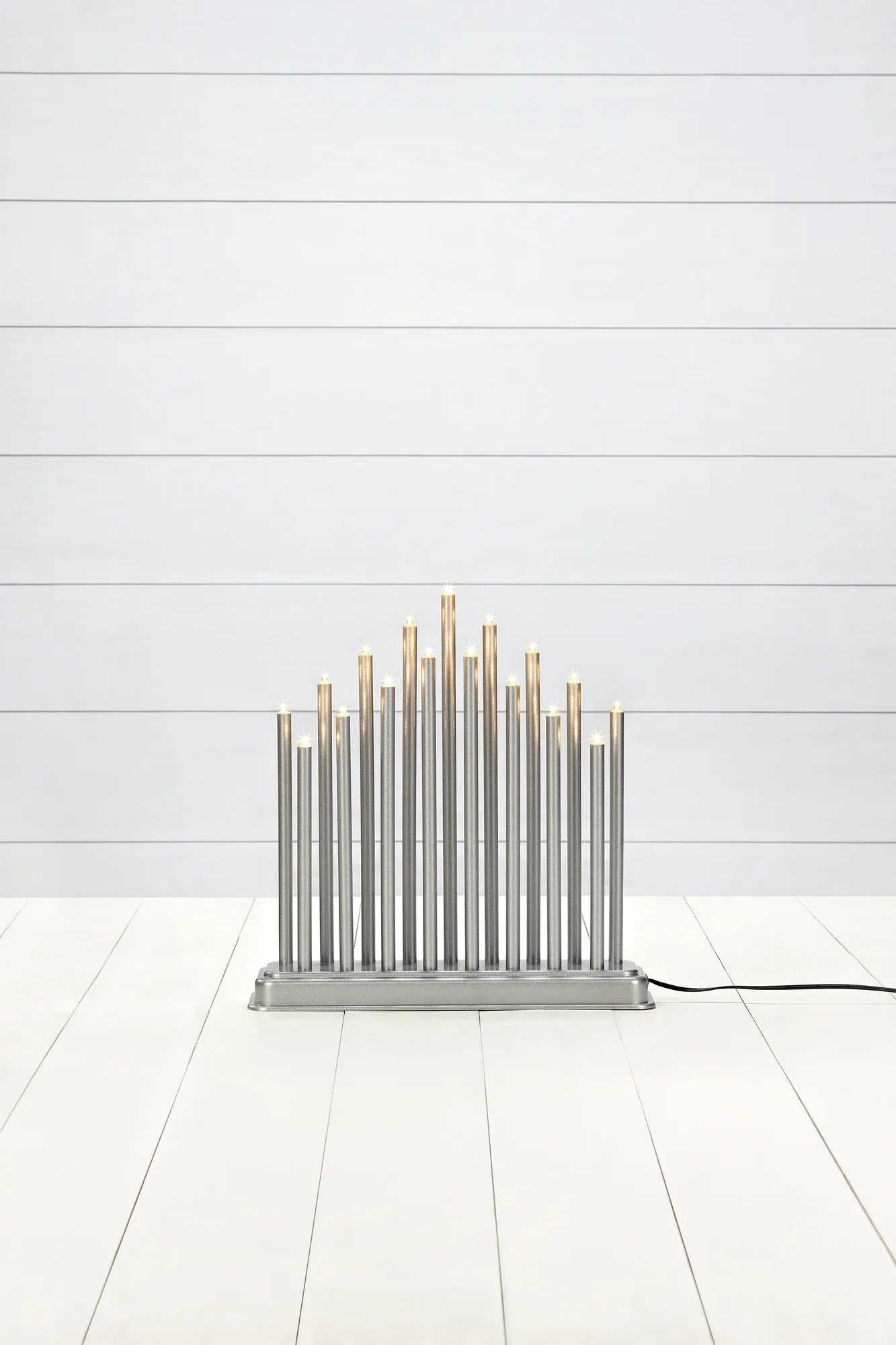 Chester silver bordslampa stilren belysning | Chester silver table | Chester Silber Tischlampe minimalistische Beleuchtung