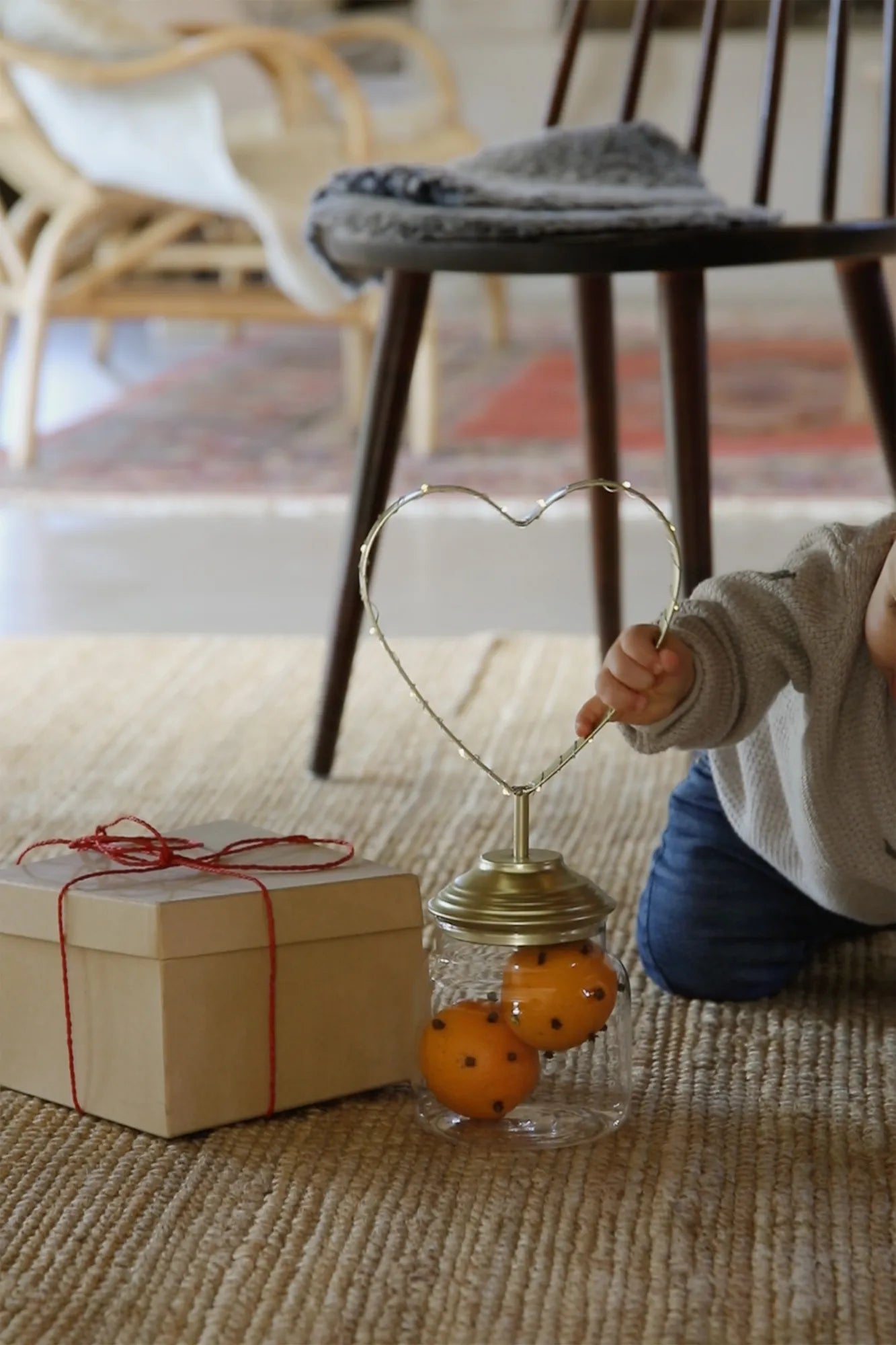 Sweetie guld bordslampa stilren belysning | Sweetie gold table lamp | Sweetie Gold Tischlampe minimalistische Beleuchtung