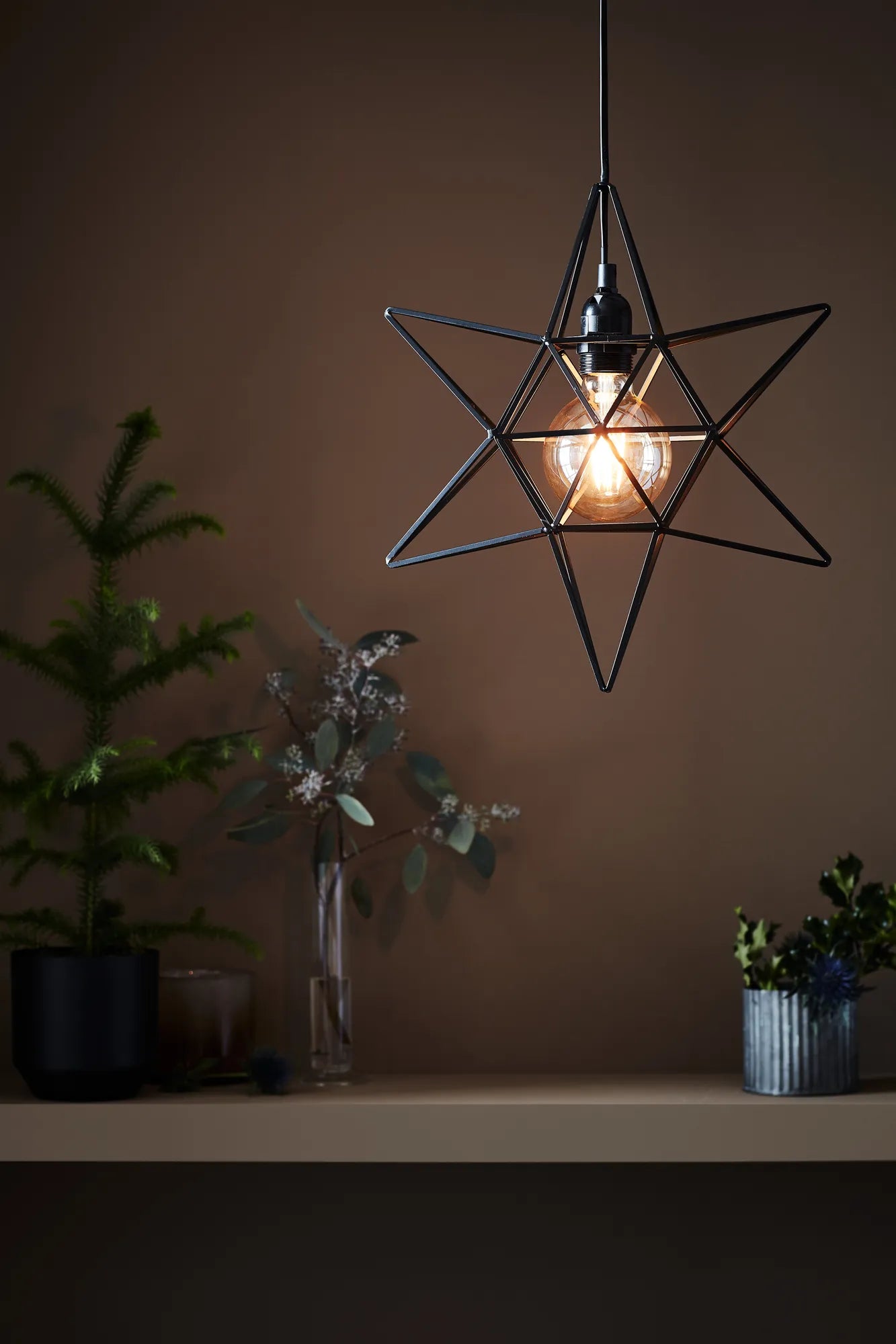 Contour svart julstjärna julbelysning | Contour black Christmas star light | Contour schwarz Weihnachtsstern Beleuchtung
