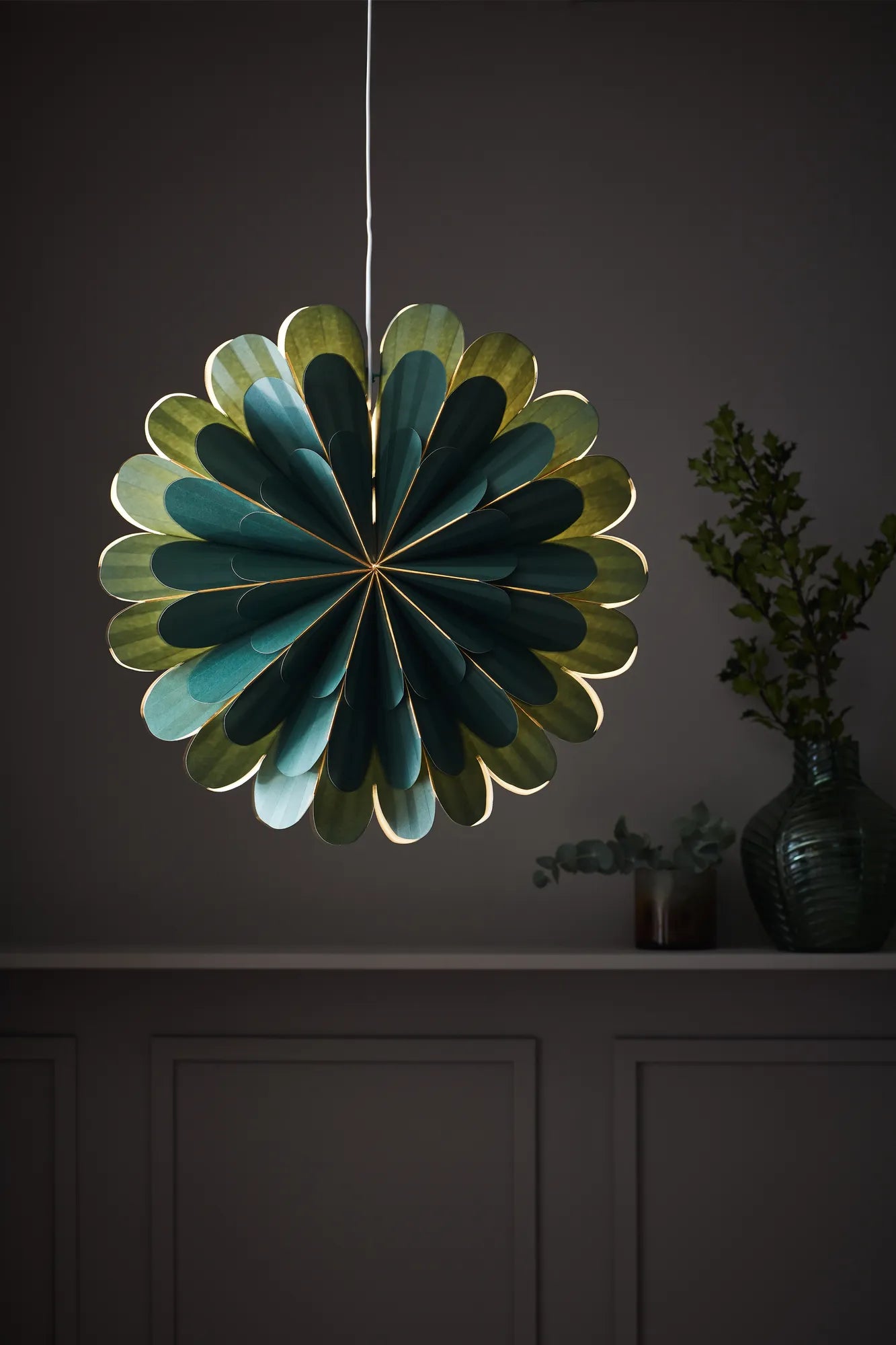 Marigold grön julstjärna 60 cm julbelysning | Marigold green Christmas star light | Marigold grün Weihnachtsstern Beleuchtung