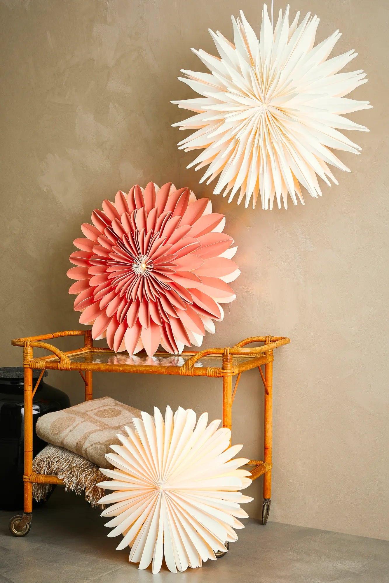 Sol vit julstjärna 44 cm julbelysning skandinavisk design | Sol | Sol weiß Weihnachtsstern Beleuchtung skandinavisches Design