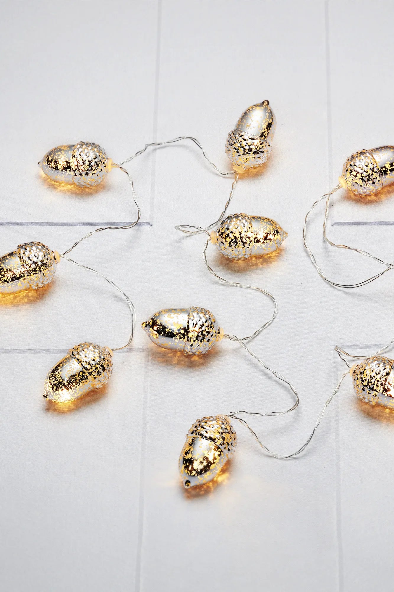 Teah ljusslinga stilren belysning | Teah indoor string lights minimalist | Teah Lichterkette minimalistische Beleuchtung