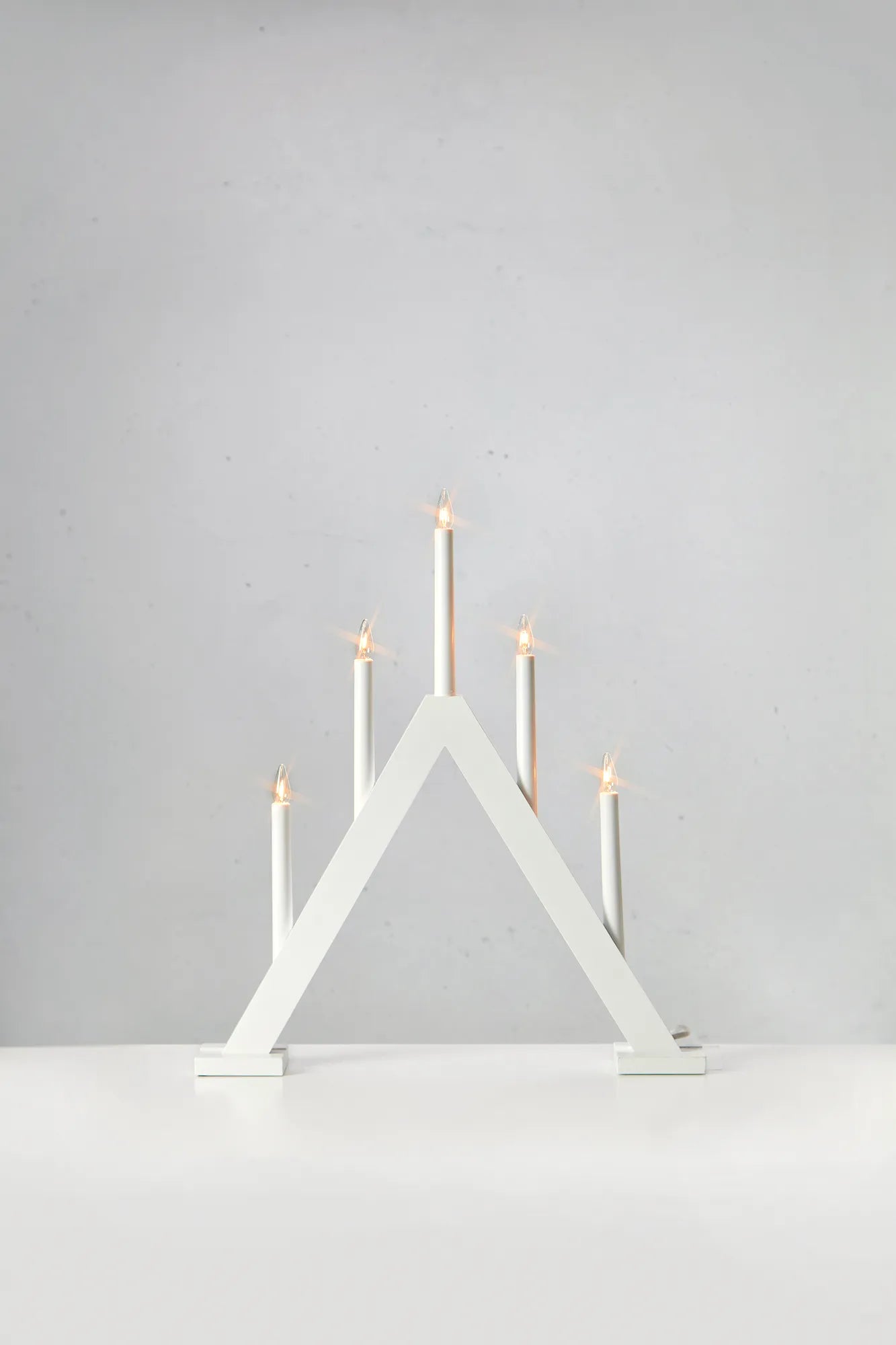 Ariele vit adventsljusstake 47 cm julbelysning stilren belysning | Ariele white advent candle holder minimalist | Ariele weiß