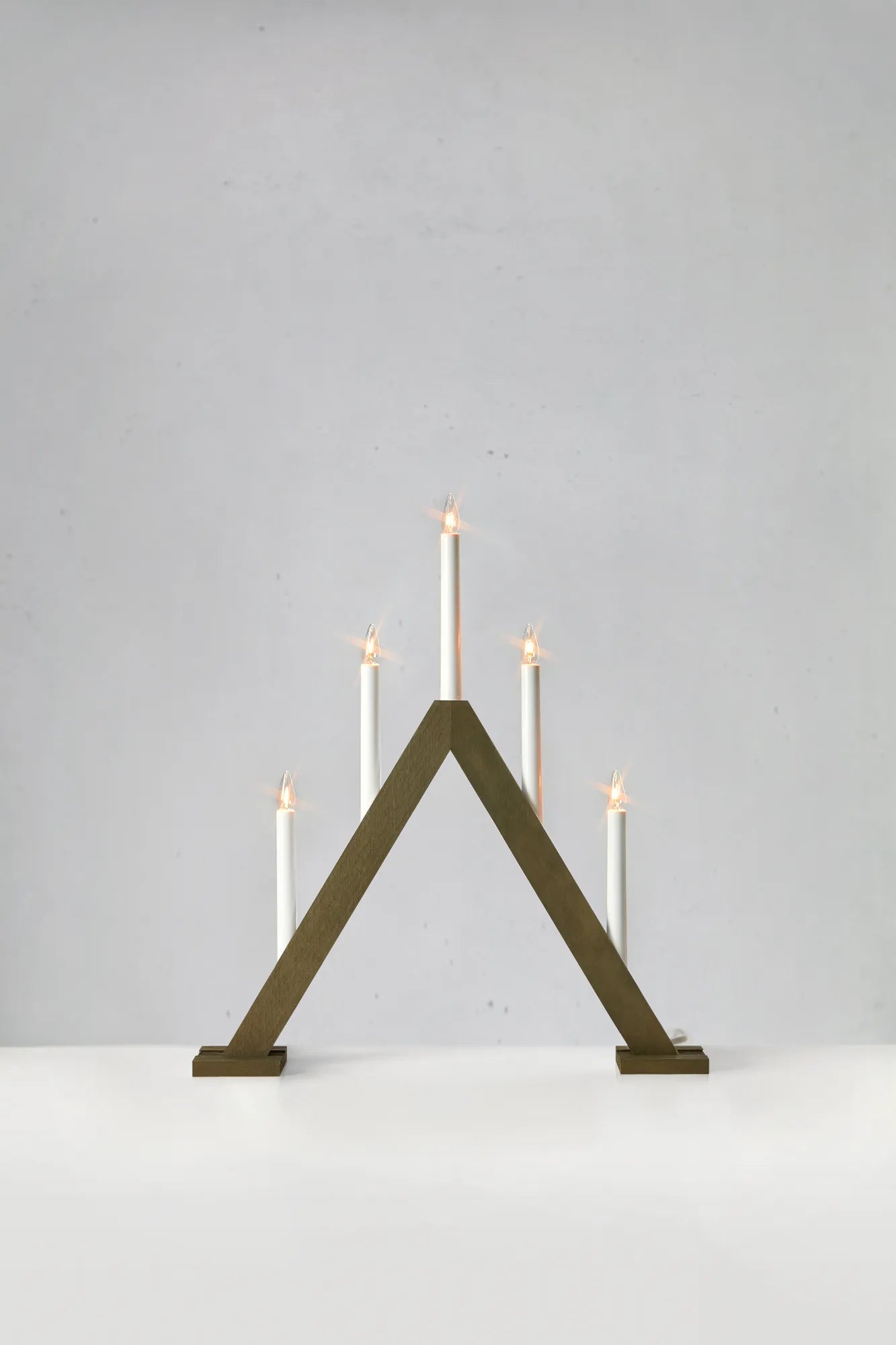 Ariele brun adventsljusstake 47 cm julbelysning stilren belysning skandinavisk design | Ariele brown advent candle | Ariele