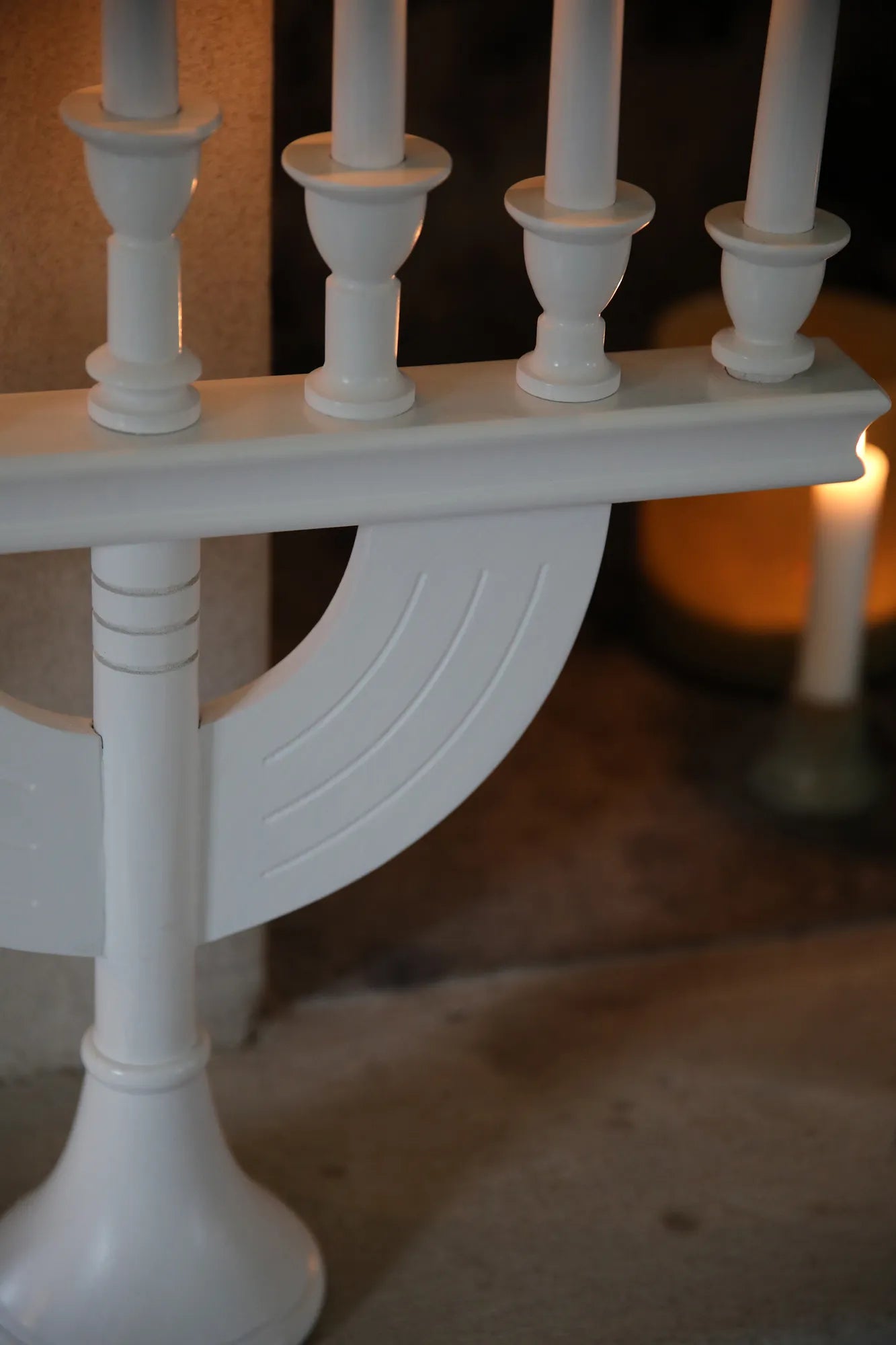 Torpa vit adventsljusstake julbelysning skandinavisk design stilren belysning | Torpa white minimalist lighting | Torpa weiß