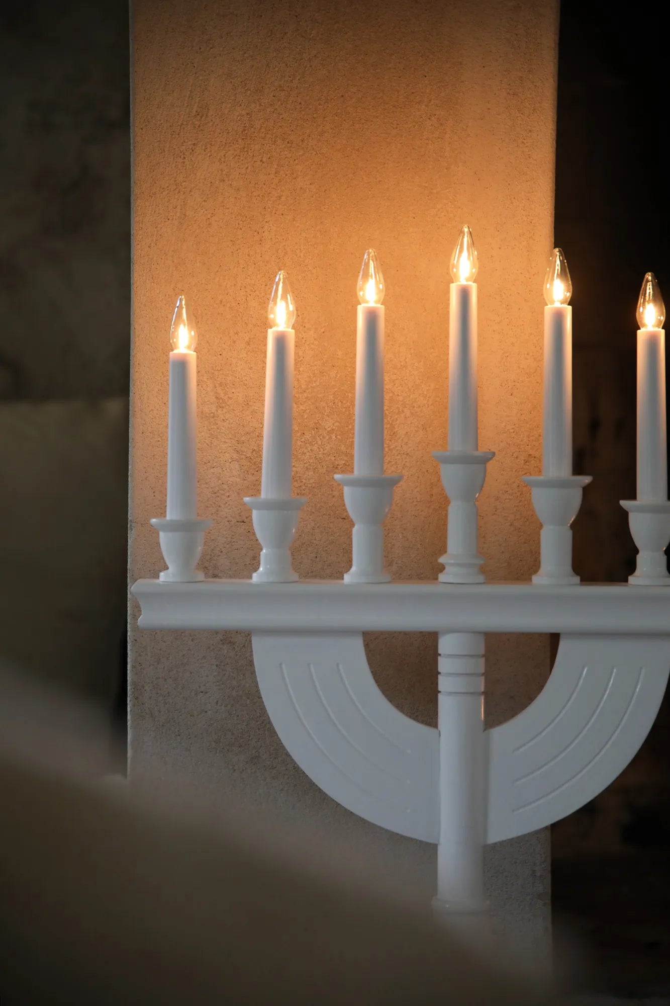 Torpa vit adventsljusstake julbelysning stilren belysning skandinavisk design | Torpa Scandinavian design | Torpa weiß