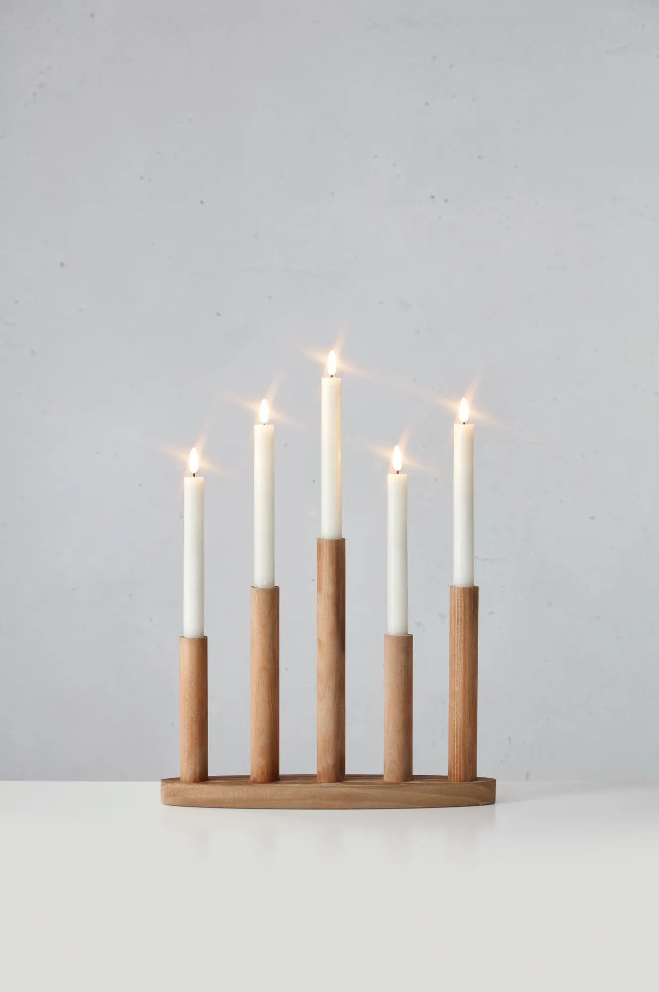 Milo brun adventsljusstake julbelysning stilren belysning svensk design | Milo Swedish design | Milo braun Adventsleuchter