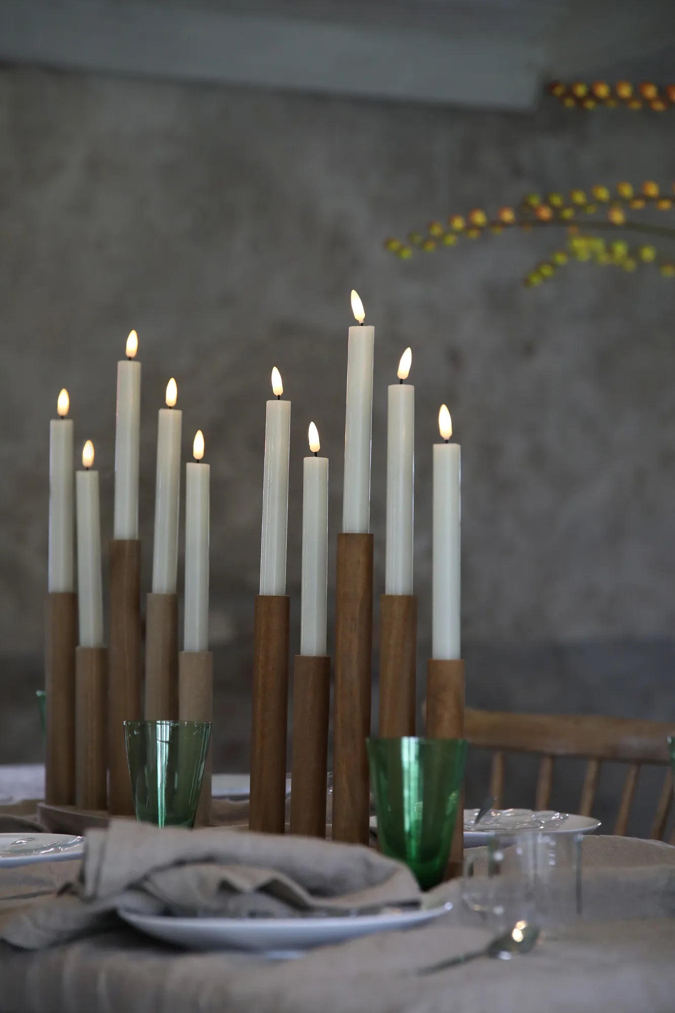 Milo brun adventsljusstake julbelysning skandinavisk design stilren belysning | Milo brown minimalist lighting | Milo braun