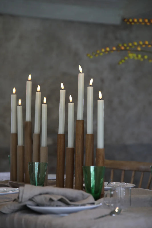 Milo brun adventsljusstake julbelysning skandinavisk design stilren belysning | Milo brown minimalist lighting | Milo braun