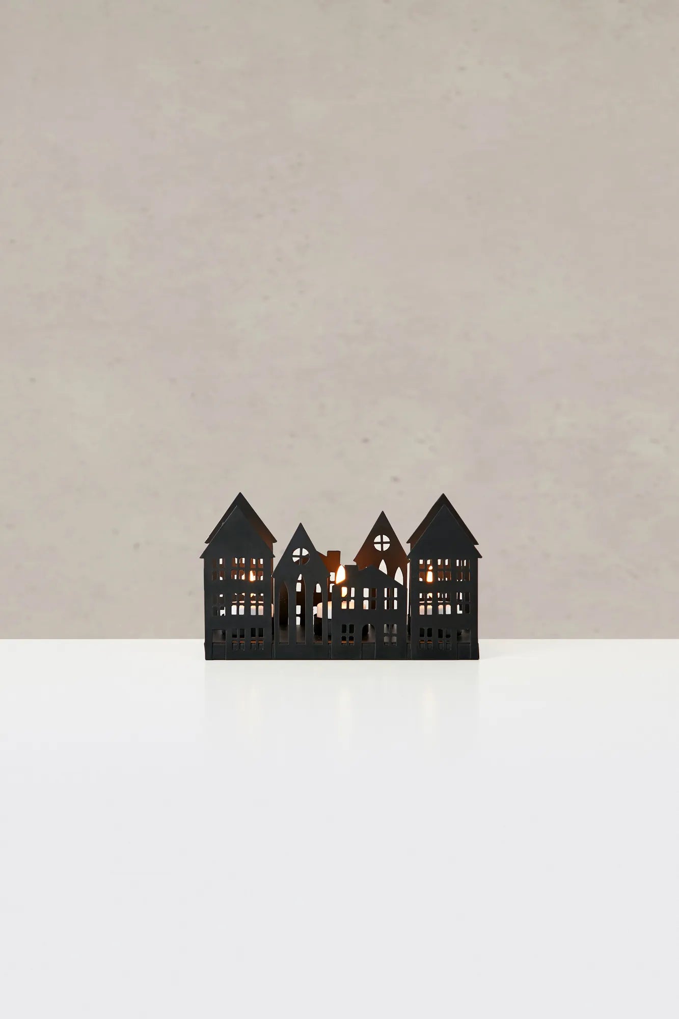 York svart lampa stilren belysning skandinavisk design | York black lamp minimalist lighting Scandinavian design | York