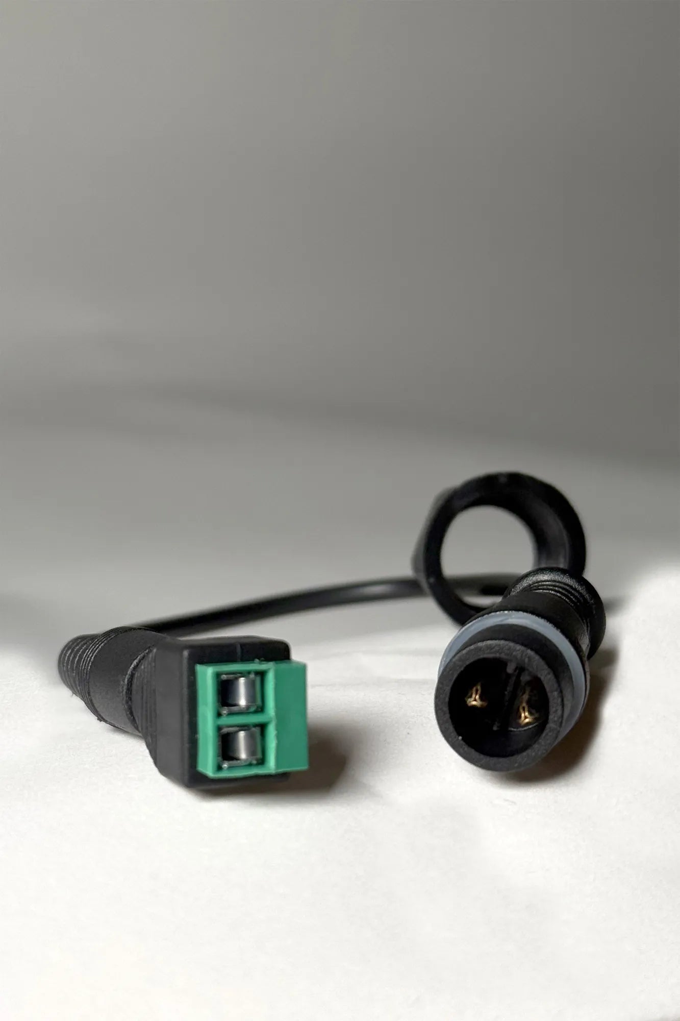 Adapter 4 Terminaler till rund 5.5 mm