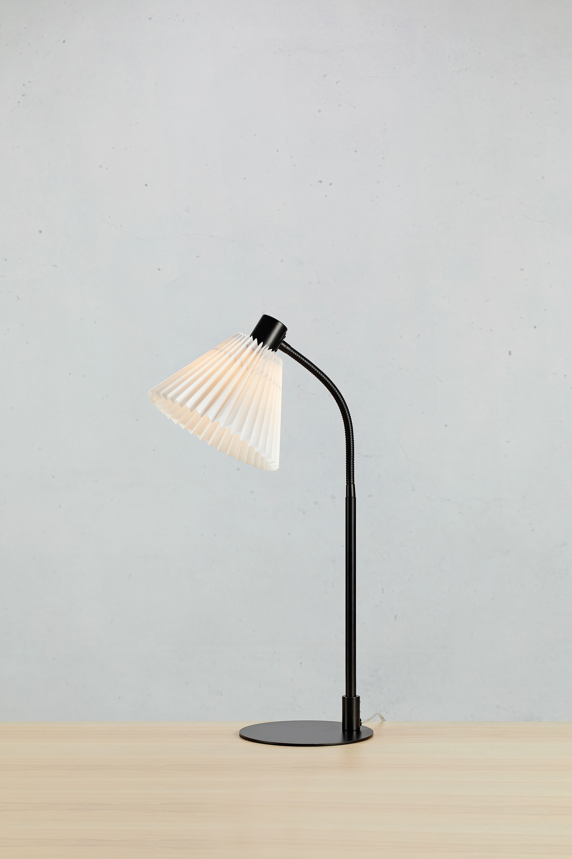 Markslöjd MIRA – Table lamp
