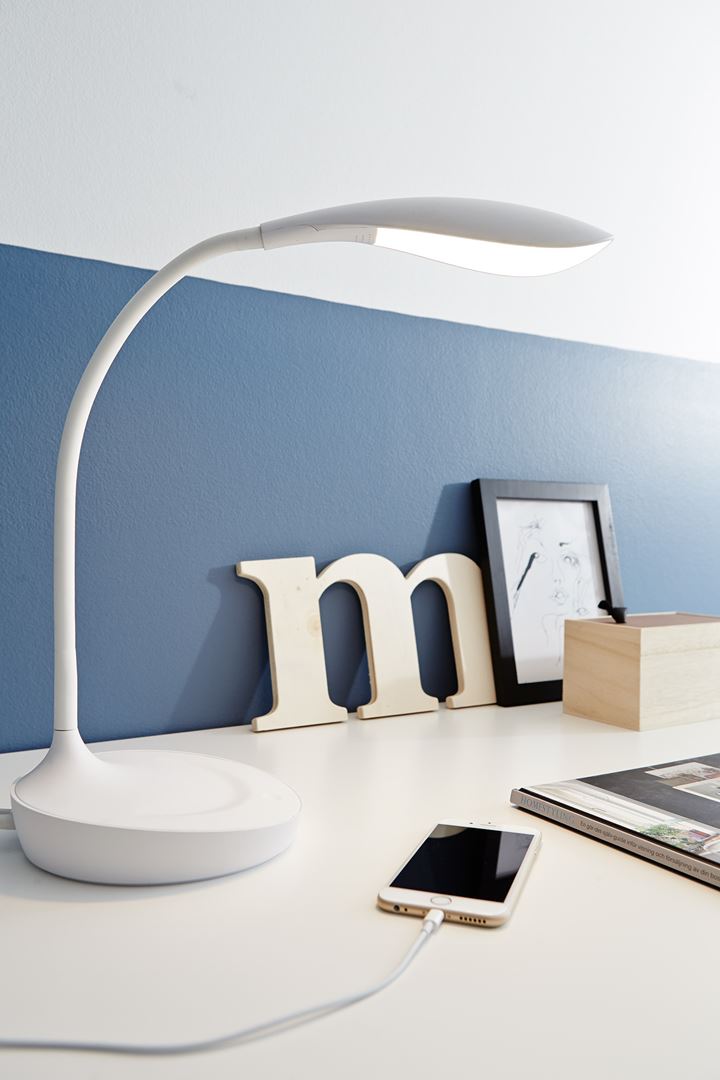 SWAN - LED Skrivbordslampa Vit USB