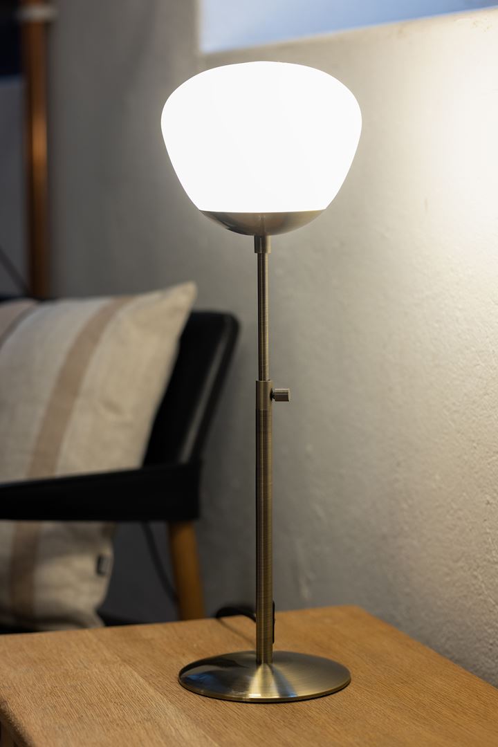 Rise - Liten Bordslampa Antik